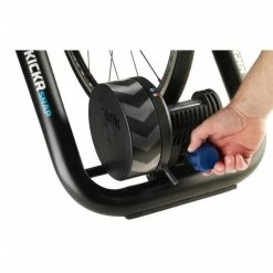 HOME TRAINER WAHOO KICKR SNAP 6 HOME TRAINER WAHOO KICKR SNAP -vélo Soldes Magasin home trainer wahoo kickr snap 1